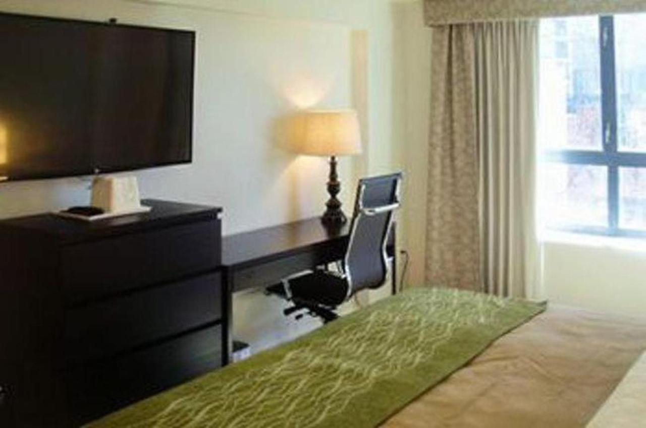 Comfort Inn & Suites - Kew Gardens Near La Guardia Airport Nova Iorque Exterior foto